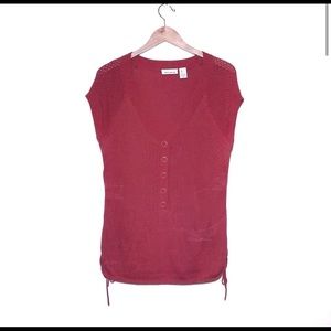📌2/$20📌 DKNY Coral Red V-neck Sleeveless Sweater